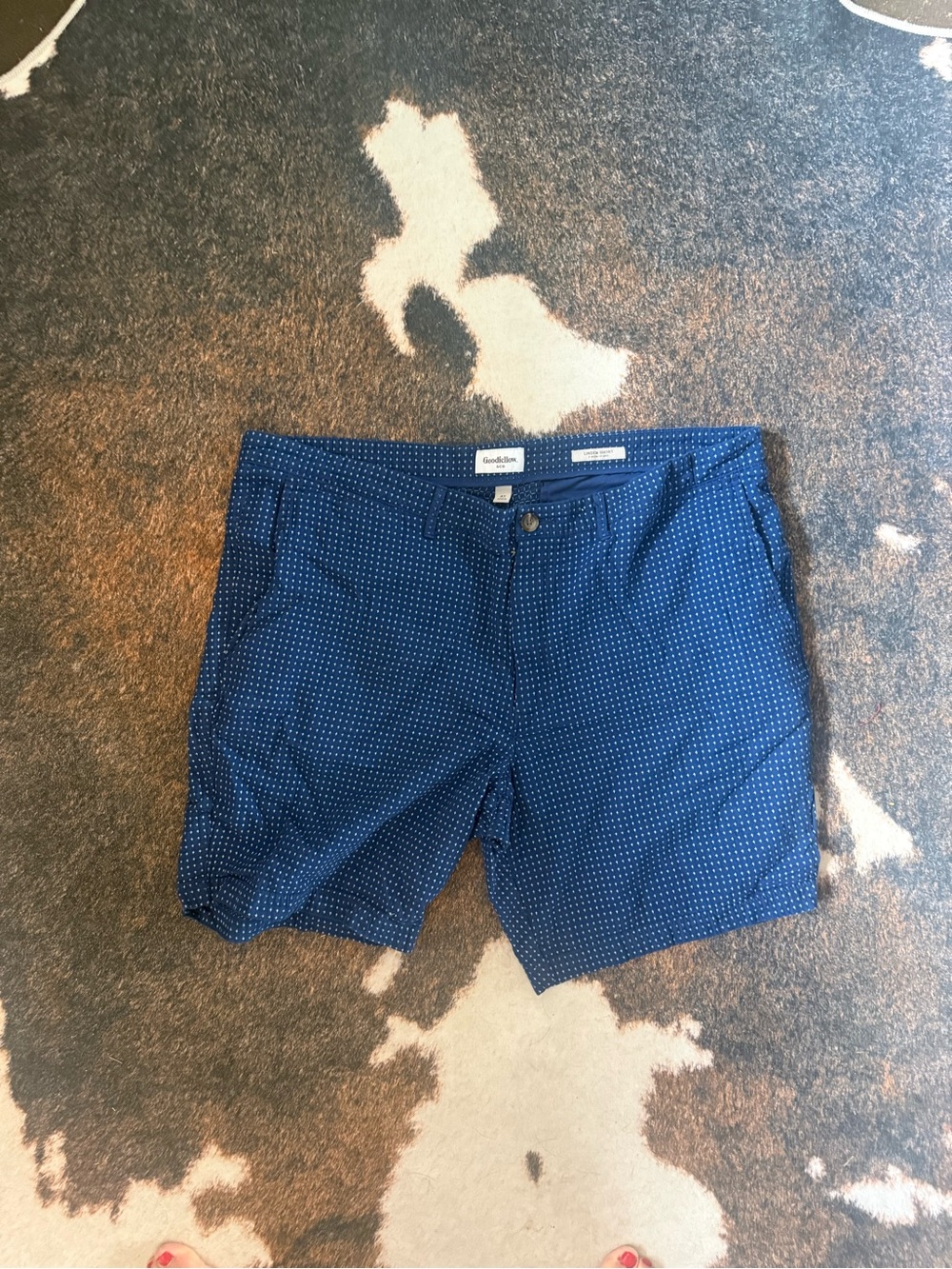 Goodfellow & Co Navy Blue Microdot Shorts Size 42 NWOT